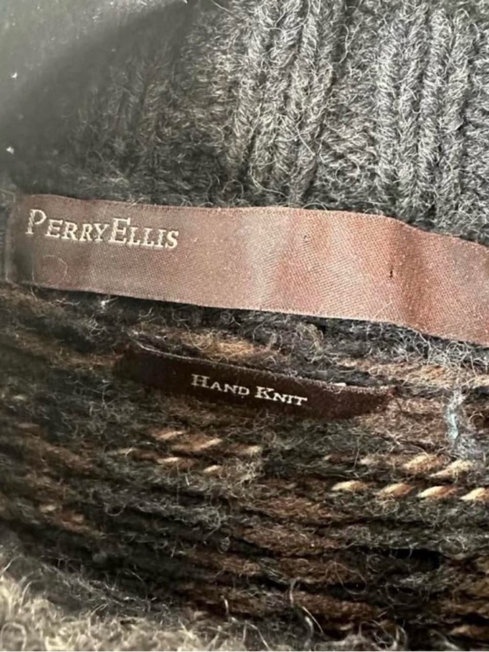 Vintage Perry Ellis Men's Mock neck Nordic Sweater Hand Knit Wool Blend FairIsle - Picture 2 of 7